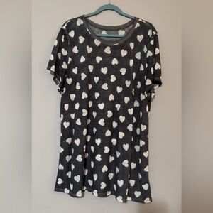 Torrid Charcoal and White Heart Tee